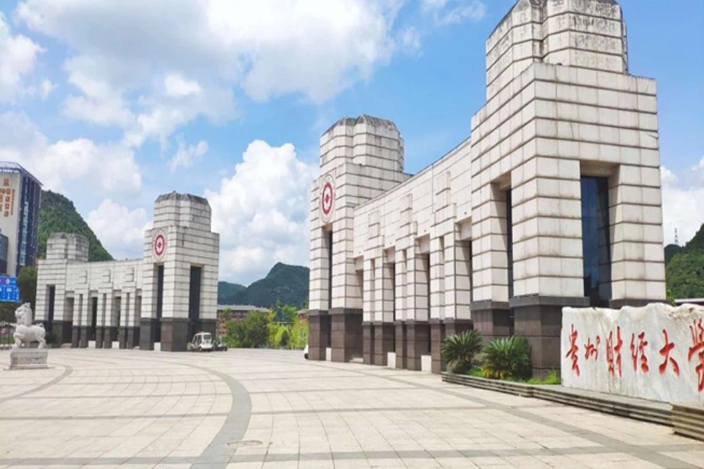 1736146166842242 1736146166842242